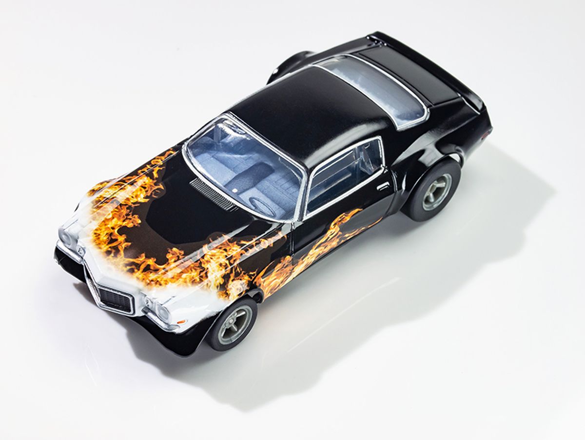 AFX Camaro 1970 Wildfire Blk/Yel/Org