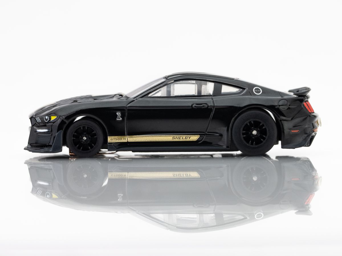 AFX Mustang GT500KR Black/Gold